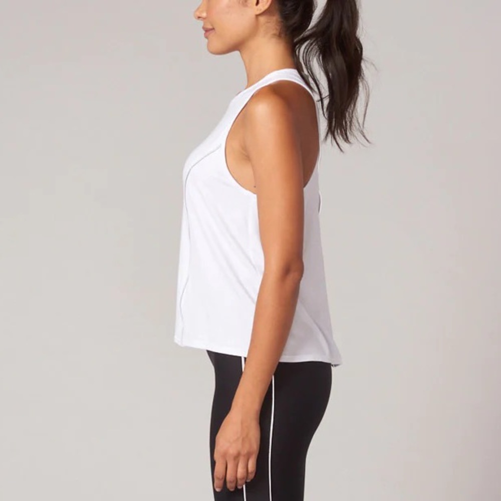NWT TEREZ White Glow Gear Reflective Tank